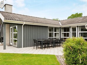 House | View from property - Luxury Spa Retreat - By Traum Ferienwohnungen (Glesborg)