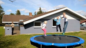 Exterior - Beautiful Holiday Home in Jutland Denmark With Whirlpool (Oksbol)