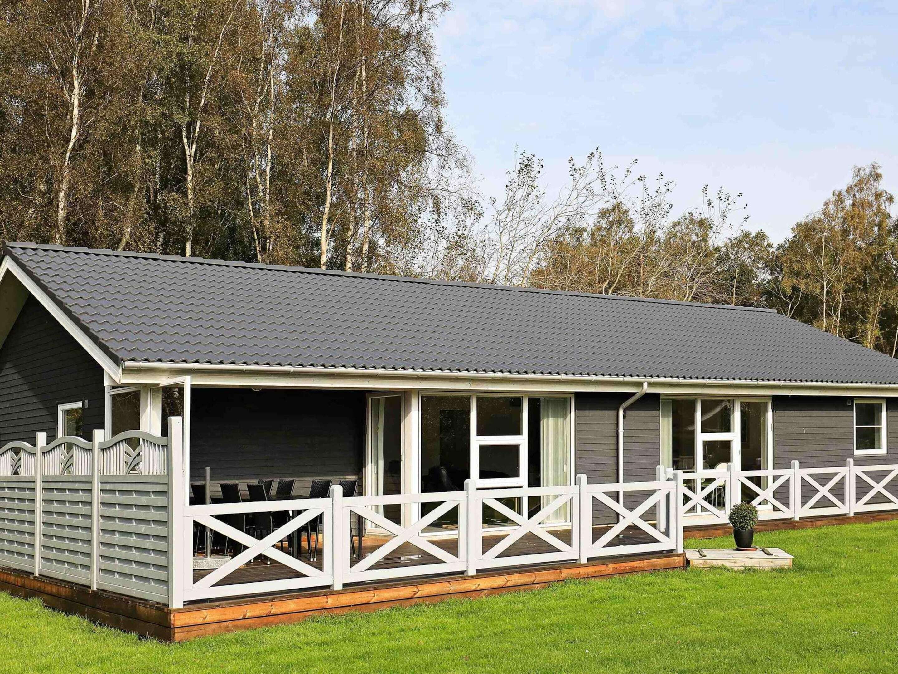 House | Bahagian luar