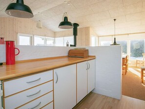 House | Interior - Luxury Retreat With Sauna - By Traum Ferienwohnungen (Lokken)