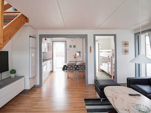 Apartment | Interior - 6 Person Holiday Home in Romo (Rømø)