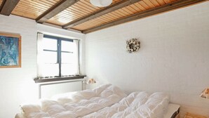 4 bedrooms, cots/infant beds - Lovely Holiday Home in Skagen near Beach (Skagen)