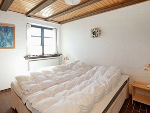 4 bedrooms, cribs/infant beds - Lovely Holiday Home in Skagen near Beach (Skagen)