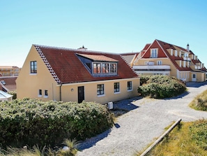 Exterior - Lovely Holiday Home in Skagen near Beach (Skagen)