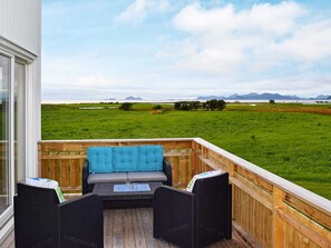 House | Lake view - Holiday Home in Laukvik (Hadsel)
