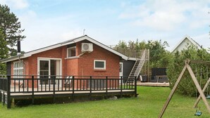 Exterior - Modern Holiday Home in Jutland With Whirlpool (Ebeltoft)