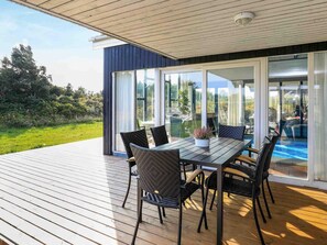 Hus | Udendørs spisemuligheder