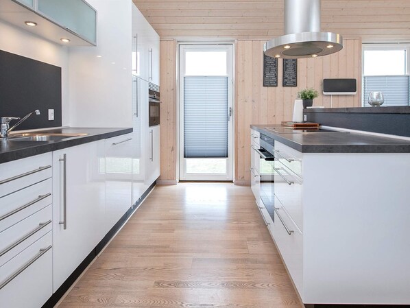 House | Private kitchen