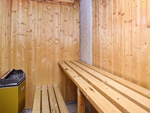 House | Sauna - Serene Holiday Home in Løkken near Sea (Lokken)