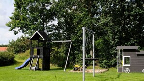 House | Children's area - Enticing Holiday Home in Hemmet near Sea (Hemmet)