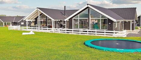 House | Property grounds