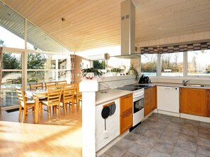 House | Private kitchen