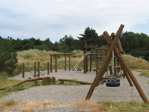 House | Children's area - 5 Star Holiday Home in Blokhus (Blokhus)