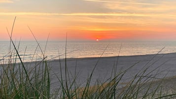 Hus | Utsikt mot vann