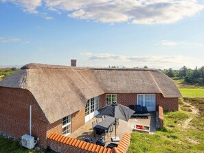 House | Exterior - 12 Person Holiday Home in Ringkobing-by Traum (Ringkobing)