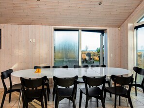 House | Dining