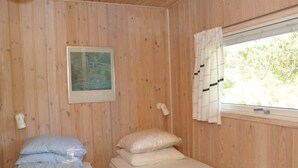 Nicht klassifiziertes Bild, 2 von 13, Schaltfläche