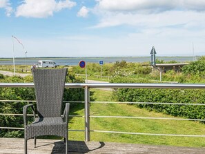 Hus | Utsikt mot vattnet