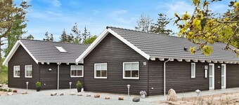 Luxury Pool Retreat in Henne - By Traum Ferienwohnungen