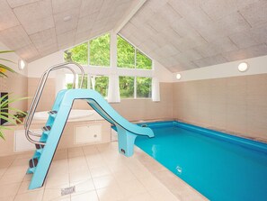 Maison | Piscine | Piscine intérieure, piscine extérieure