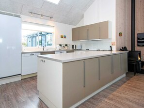 House | Interior - Luxury Pool Retreat in Henne - By Traum Ferienwohnungen (Henne)