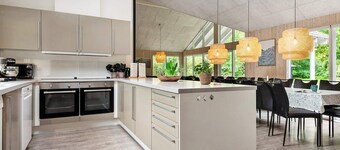5 Star Holiday Home in Henne