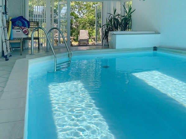 Hus | Pool | Indendørs pool, udendørs pool