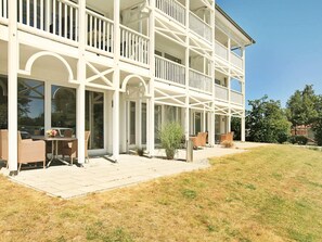 الإطلالة من المنشأة