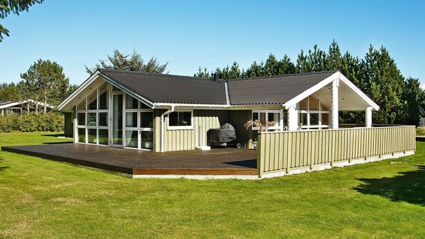 House | Exterior - Luxurious Holiday Home in Løkken With Roofed Terrace (Lokken)