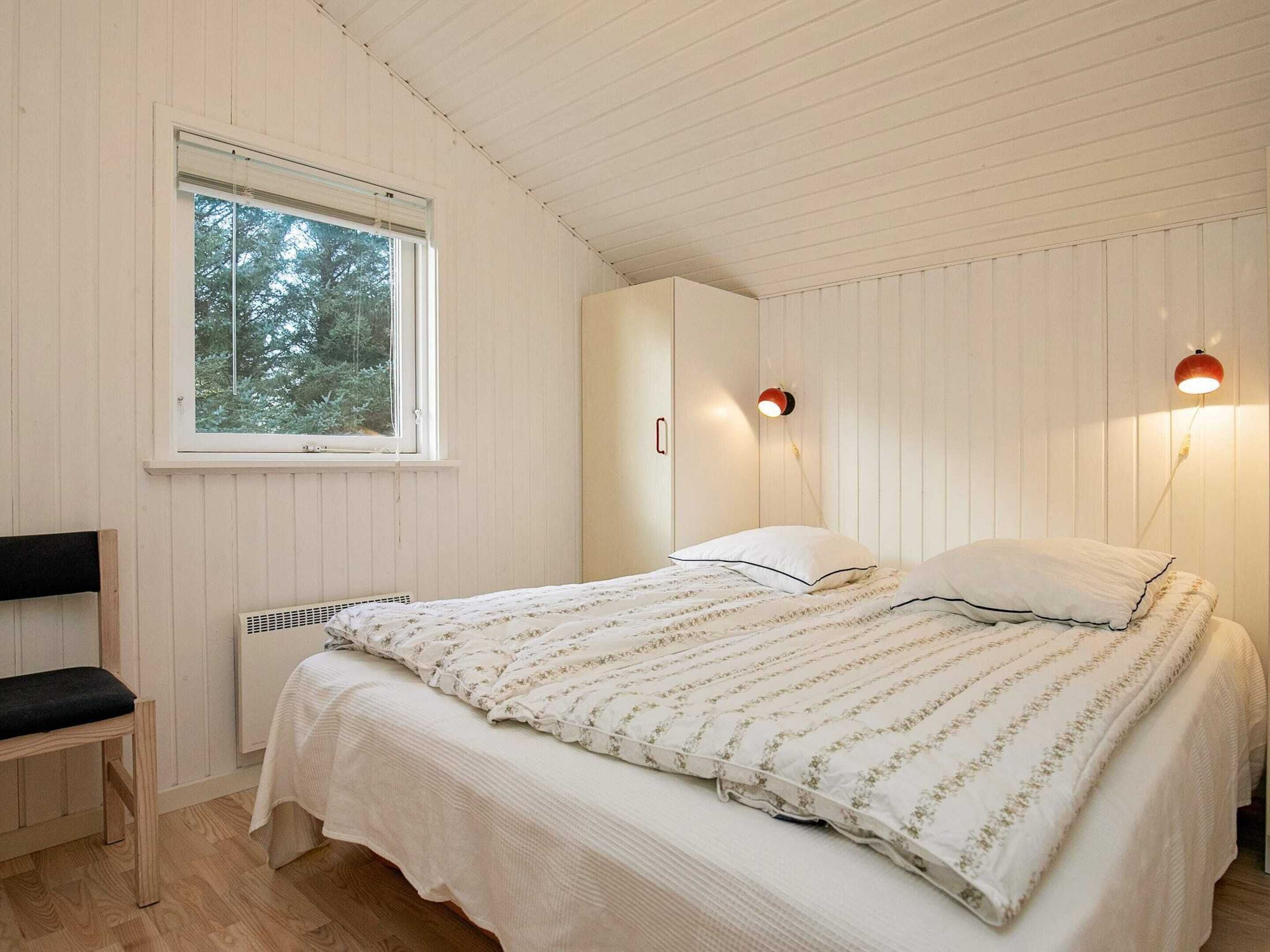 3 bedrooms, individually furnished