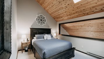 Condo, 2 Bedrooms, Smoking, Balcony | 2 bedrooms, WiFi