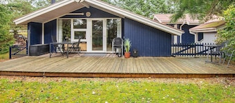 Ravishing Holiday Home in Hemmet near Sea