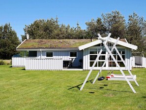 House | Property grounds - 8 Person Holiday Home in Blokhus (Blokhus)