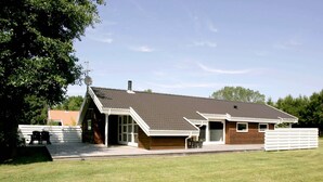 House | Exterior - 8 Person Holiday Home in Aakirkeby (Akirkeby)