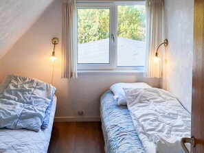 Room - Spacious Holiday Home in Vestervig near Nissum Bredning (Vestervig)