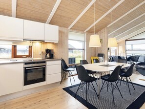 House | Private kitchen - 5 Star Holiday Home in Hjorring (Hjørring)