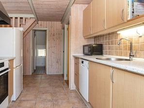 Fridge, microwave, dishwasher, coffee/tea maker