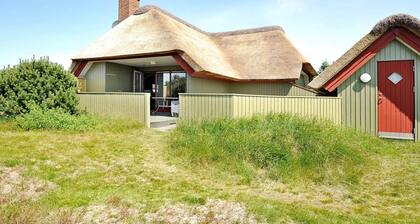 6 Person Holiday Home in Blavand