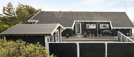 House | Exterior