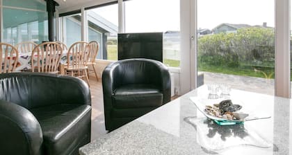 10 Person Holiday Home in Lokken-by Traum