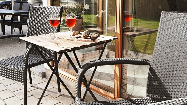 Balcony - Charming Holiday Home in Blåvand Jutland Near the Beach (Blavand)
