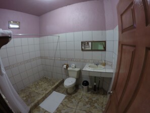Room, 2 Bedrooms, Smoking | Bathroom | Shampoo - Room-two Bedroom Apartment (La Fortuna)