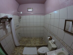 Room, 2 Bedrooms, Smoking | Bathroom | Shampoo