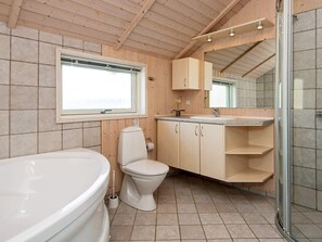 House | Bathroom