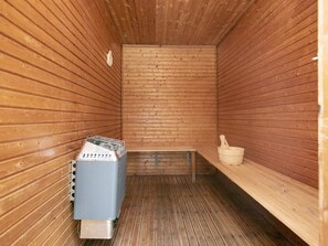 House | Sauna - 5 Star Holiday Home in Hals (Hals)