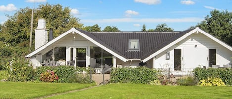 House | Exterior