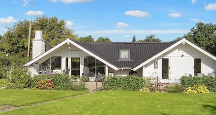 8 Person Holiday Home in Hejls-by Traum