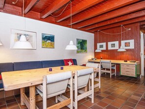 House | Dining - 6 Person Holiday Home in Ebeltoft-by Traum (Ebeltoft)