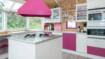 House | Private kitchen