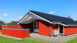House | Exterior - 8 Person Holiday Home in Vejers Strand (Vejers Strand)
